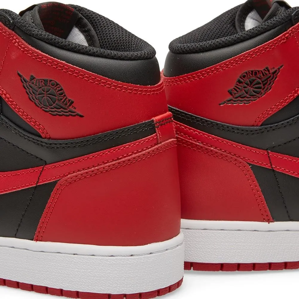 Air Jordan 1 Retro High OG "Banned / Bred"